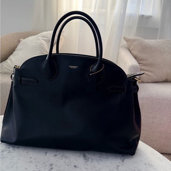 Coach Handbags - Coach Soft Empire Carryall Bag 40